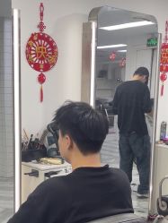 -米娜护肤造型