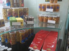 零售区-好利来(彩香店)