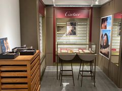 -目艮眼镜SHOWROOM(品牌集合店)