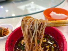 -乡党臊子面(丰庆公园店)