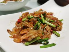 韭菜炒河虾-尽膳·鱼鲜川菜(宽窄巷子店)