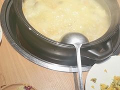 -一朵菌·野生菌探索家火锅(南亚店)