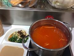 -百品聚旋转火锅(号外店)