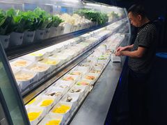 自助取餐区-冠菌火锅自助(东莞桥头店)