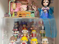 -泡泡玛特POPMART(侨福芳草地店)
