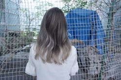 -茶发Salon·烫发染发理发