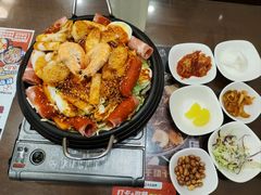 -贵宾庄炸酱面·韩式料理(高区店)