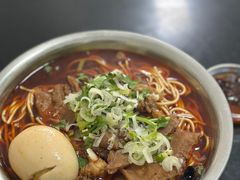 -薛记襄阳香辣牛肉面(平安路店)