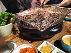 -明洞阿姨·韩式酱蟹烤肉·创意料理(三元桥店)