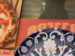 -BOTTEGA意库(中骏世界城店)