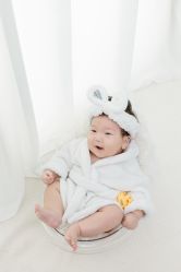 -小熊维尼高端儿童摄影(福田新洲店)