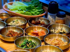 十道正宗韩国小菜-金顺韩式烤肉·网红烤肉店(广利路店)