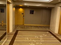 -上海新锦江大酒店