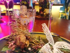 -TiKi餐厅酒吧