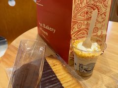 -OUR Bakery(中海环宇荟店)