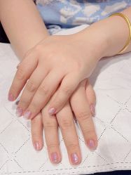 -悦指间美甲美睫