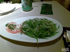 翡翠金针菇-小巴辣子川湘菜餐厅(星游城店)