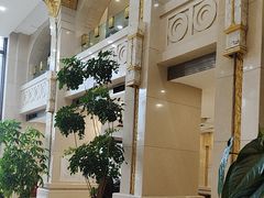 -碧中海汤泉汗蒸酒店