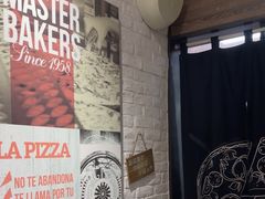 -必胜客(宝杨路宅急送店)