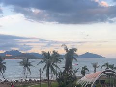 -JW万豪厨房餐厅·滨海草坪烧烤·海鲜·海景(三亚绿发山海天JW万豪酒店)