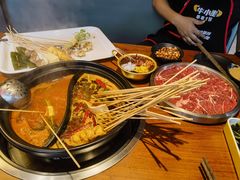 -牛小嫩串串火锅(老国贸总店)
