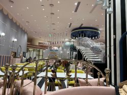 -奈尔宝家庭中心·亲子餐厅(鄞州万达店)