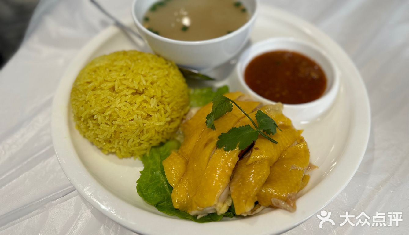 連隔離枱都聞到超香濃的胡椒味，蟹鉗超大隻又啖啖肉