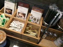 -星巴克(南翔五彩城店)