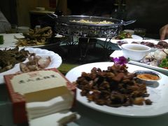 -老六杀猪菜(进乡街店)