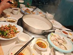 -粤顺渔坊·中山脆肉鲩火锅(清湖店)