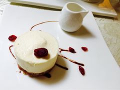 酸奶芝士-燕庭·纯燕窝·甜品下午茶(南京西路店)