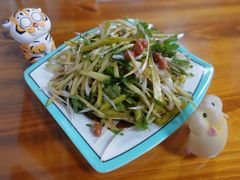 老虎菜-兆辉木炭海鲜烧烤·海鲜小炒