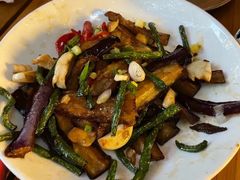 -柴窝堡22号辣子鸡·传承新疆菜