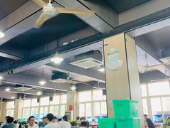 大堂-皖北巫氏三胖地锅鸡(长淮总店)