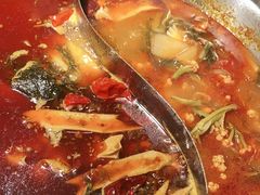 -贤合庄卤味火锅(时代广场店)