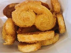 蝴蝶酥-上海哈尔滨食品厂(淮海中路店)