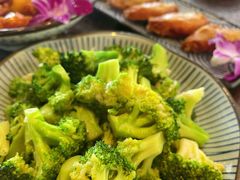 蒜蓉炒西兰花-上楼私房菜(院士路店)