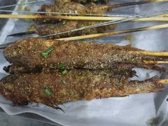 小黄鱼-小民大排档(马场角横路店)