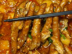 -何师烧烤Pro ·江湖川菜·小龙虾·精酿(太古里旗舰店)