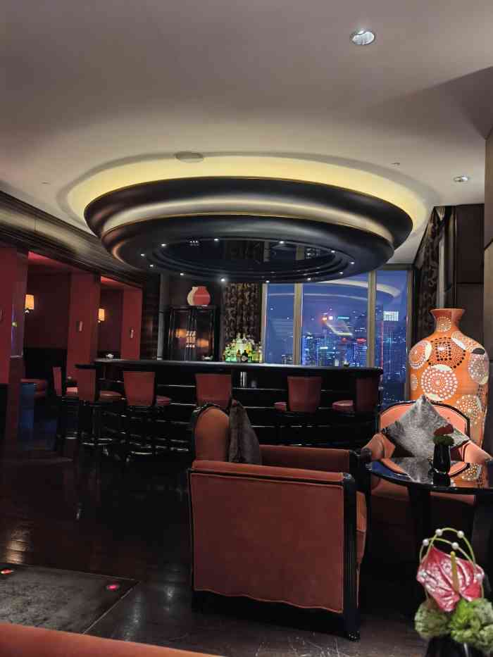 sir ellys 艾利爵士餐厅-"冲着无敌江景去的,提前一周预定,指定要江.