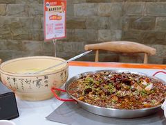 -烧哥美蛙肥肠鱼火锅·十五年社区店