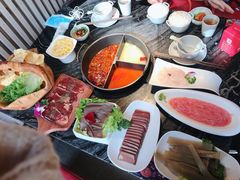 -热火朝天鲜切牛肉火锅(南强街巷店)