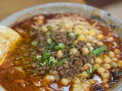 -丁丁猫重庆小面(徐州路店)