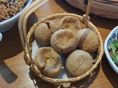 -包整·丝娃娃(一览甲秀楼风景店)