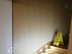-浅水汤温泉(人民东路店)