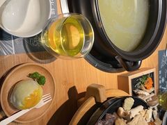 -一朵菌·野生菌探索家火锅(南亚店)