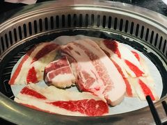 -烤路里·韩国品质自助烤肉(石路天虹4号店)
