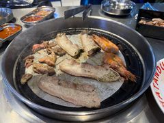 -哈哈碳都·牛肋条无限自助烤肉(台江万达店)