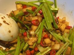 -湘西小馆(滨河路店)