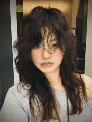 -洛施奇烫发染发沙龙